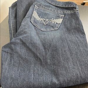 Nwt, Torrid jeans. Size 16